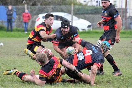 Tabletoppers Wellington clash with former leaders St Austell