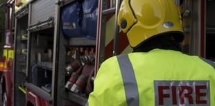 Wellington fire fighters battle huge barn blaze