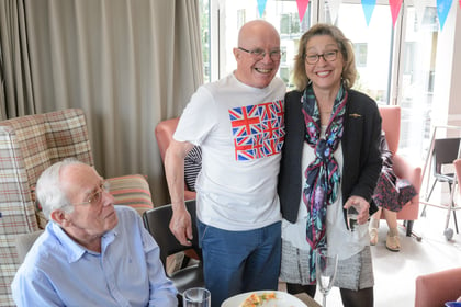 Retirees welcome MP to tea party