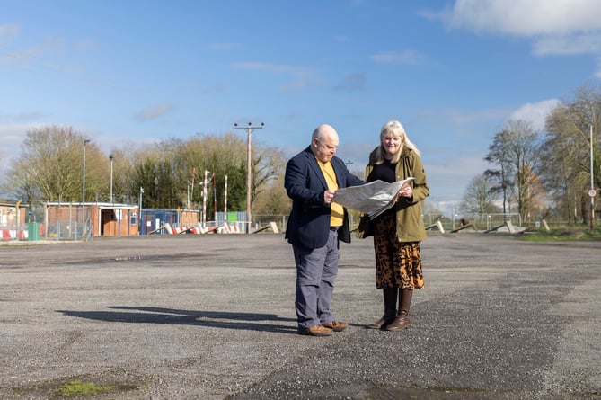 Councillor Claire Sully with Somerset Council leader Bill Revans at the Gravity site near Puriton (Bridgwater Liberal Democrats)