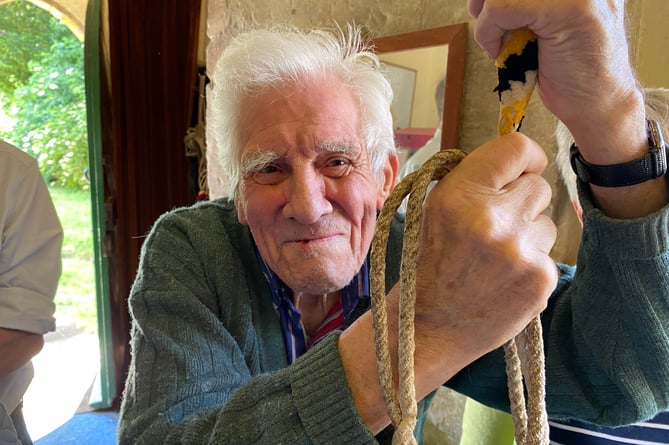 91-year-old Les is keeping the art of bellringing alive
