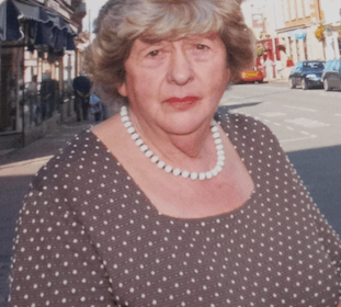 Town's 'Mrs Carnival' dies, aged 88