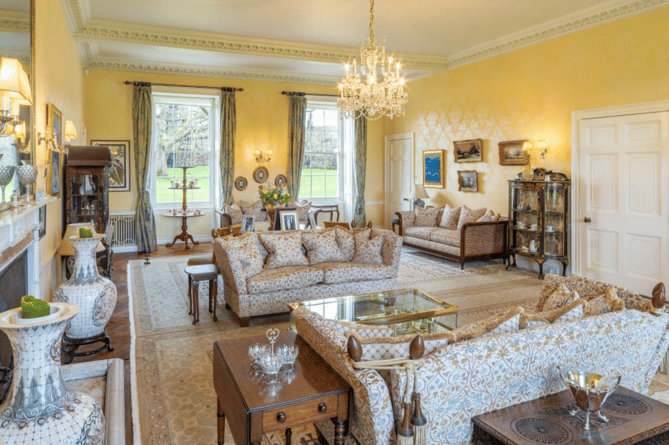 Drawing room