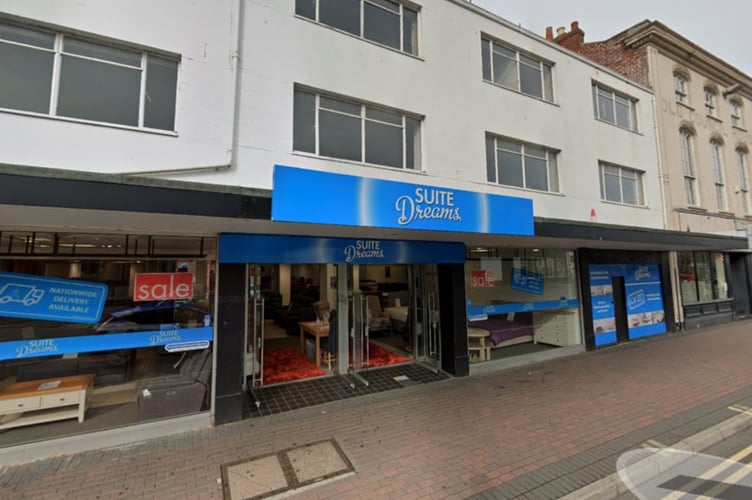 Planned site of retro gaming arcade at 36-38 East Street in Taunton town centre - Google Maps - 181024