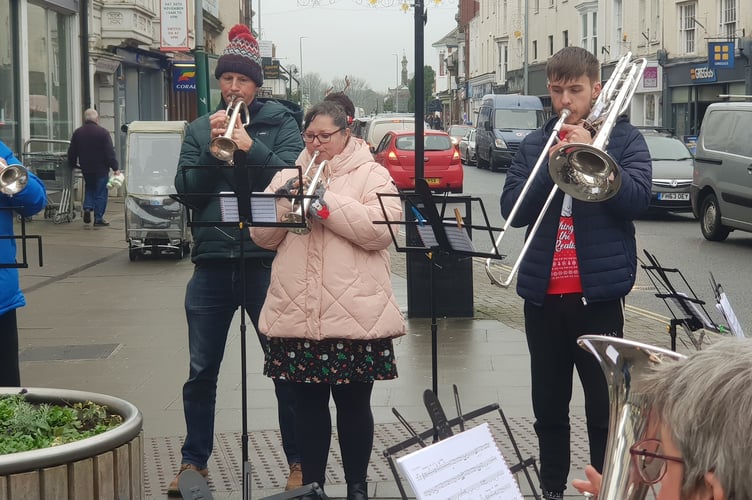 Wellington Silver Band wants to recruit a principal trombone player and a tuned percussionist.