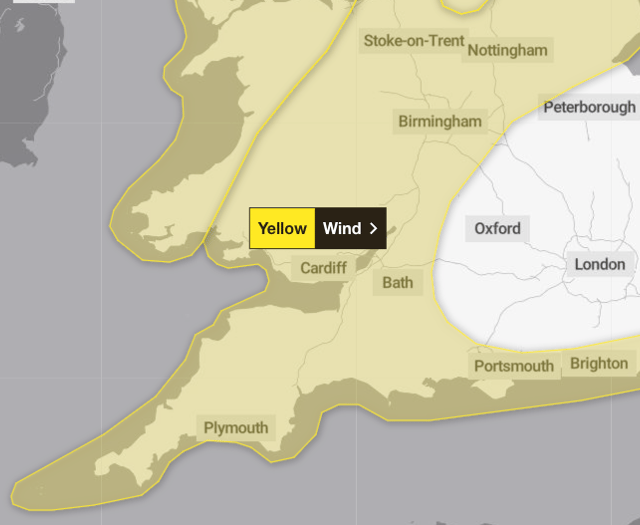 Met Office issues 24-hour warning for 'very strong winds' in Somerset