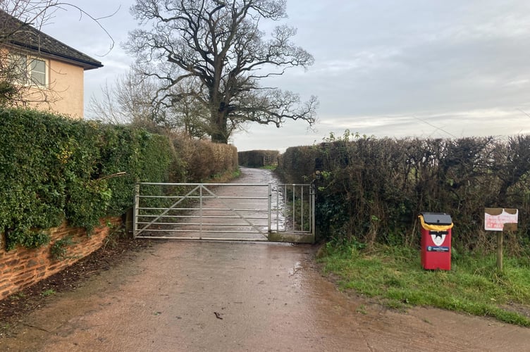 Existing Public Right Of Way North Of The Planned Nerrols Farm Development In Taunton